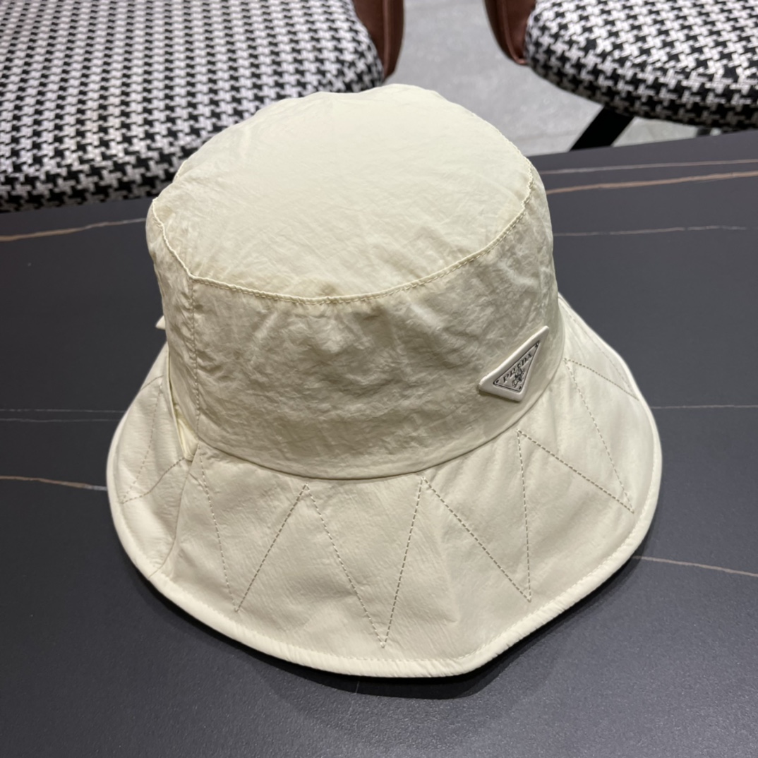 普拉达PRADA2024春夏新款渔夫帽头型非常好可以修饰各种头型实力百搭款