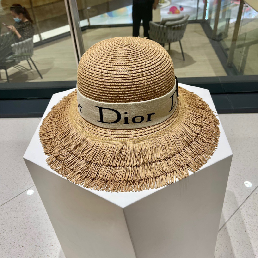 迪奥Dior2024新款草帽有质感的单品须边设计上脸真的超赞不挑脸型遮阳渔夫帽型