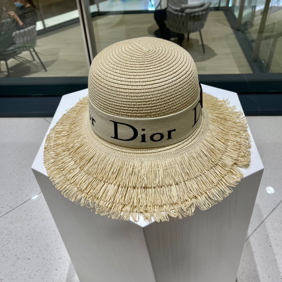 迪奥Dior2024新款草帽有质感的单品须边设计上脸真的超赞不挑脸型遮阳渔夫帽型