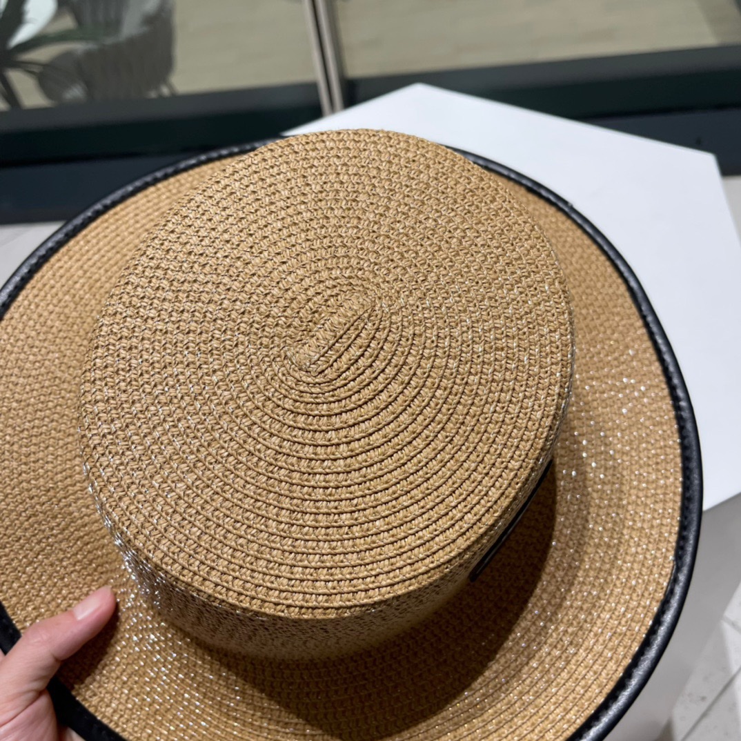 【DIOR迪奥】新款草编平顶遮阳草帽盆帽🤩沙滩风，简约大方，百搭单品～出街首选，新款帽型超美腻，新品上架