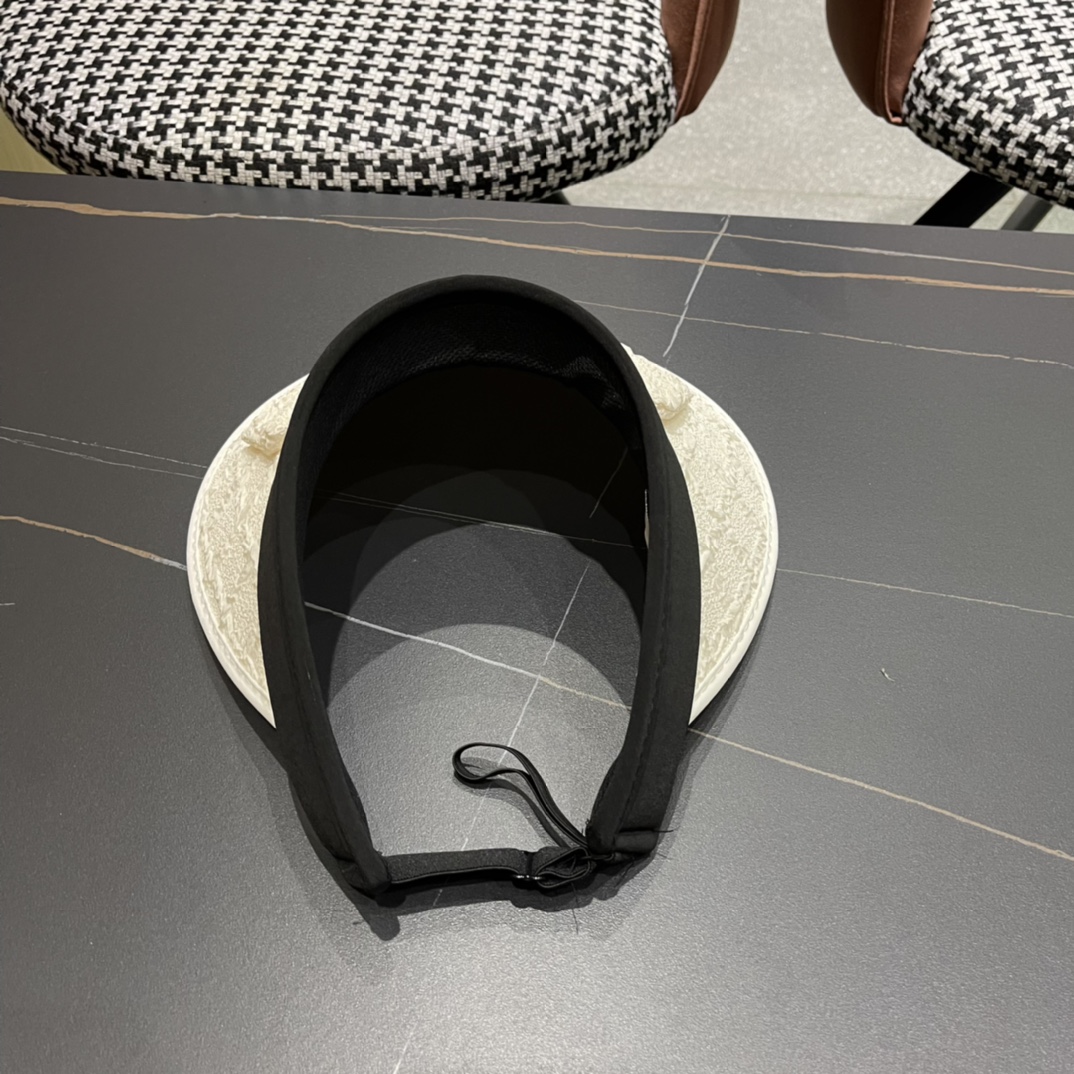 【Chanel香奈儿】夏季新款小香风亮片遮阳帽空顶帽，大牌出货，