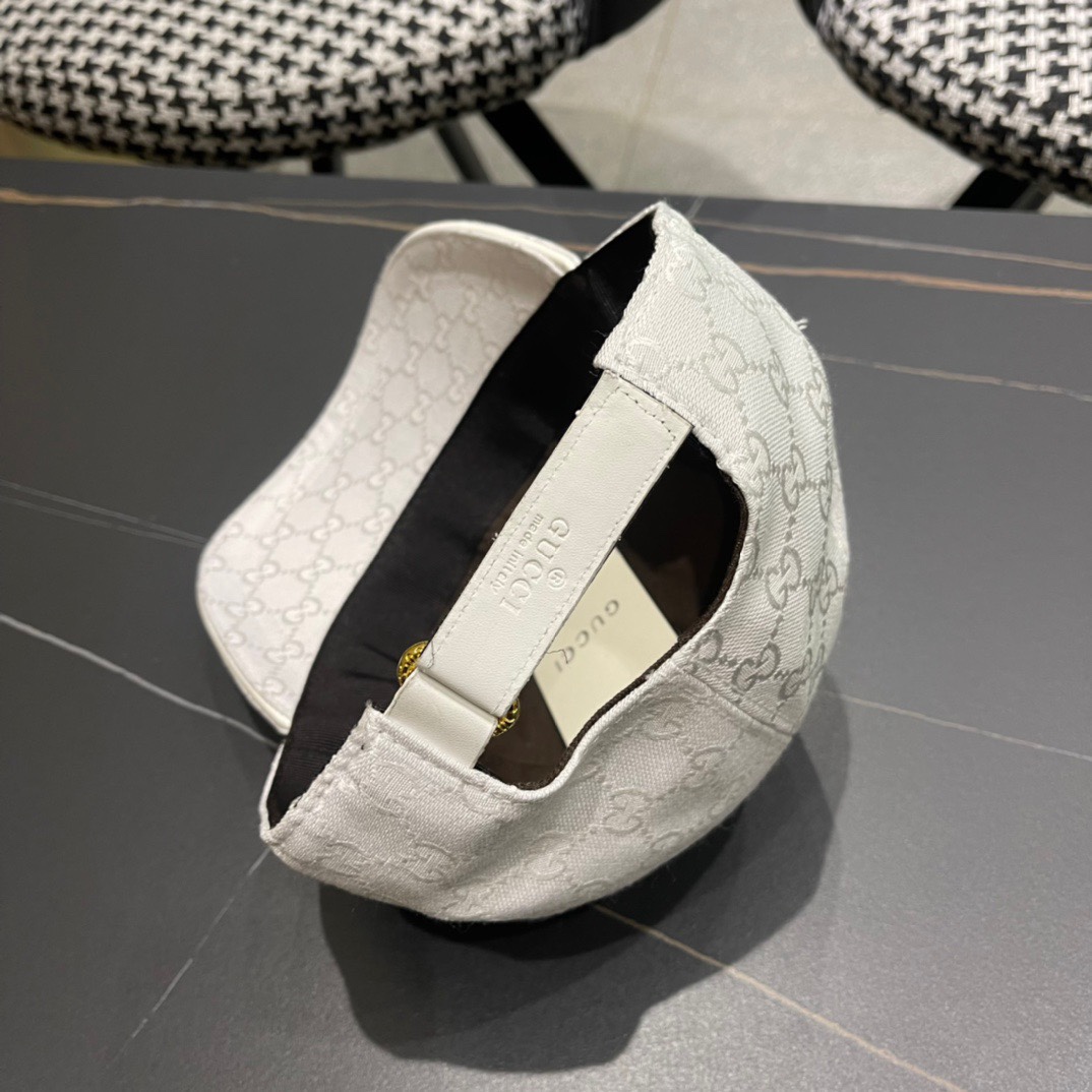 Gucci(古奇)经典原单棒球帽😍专柜1:1开模订制，最高版本，原版帆布轻盈透气！实物拍摄，四季百搭男女