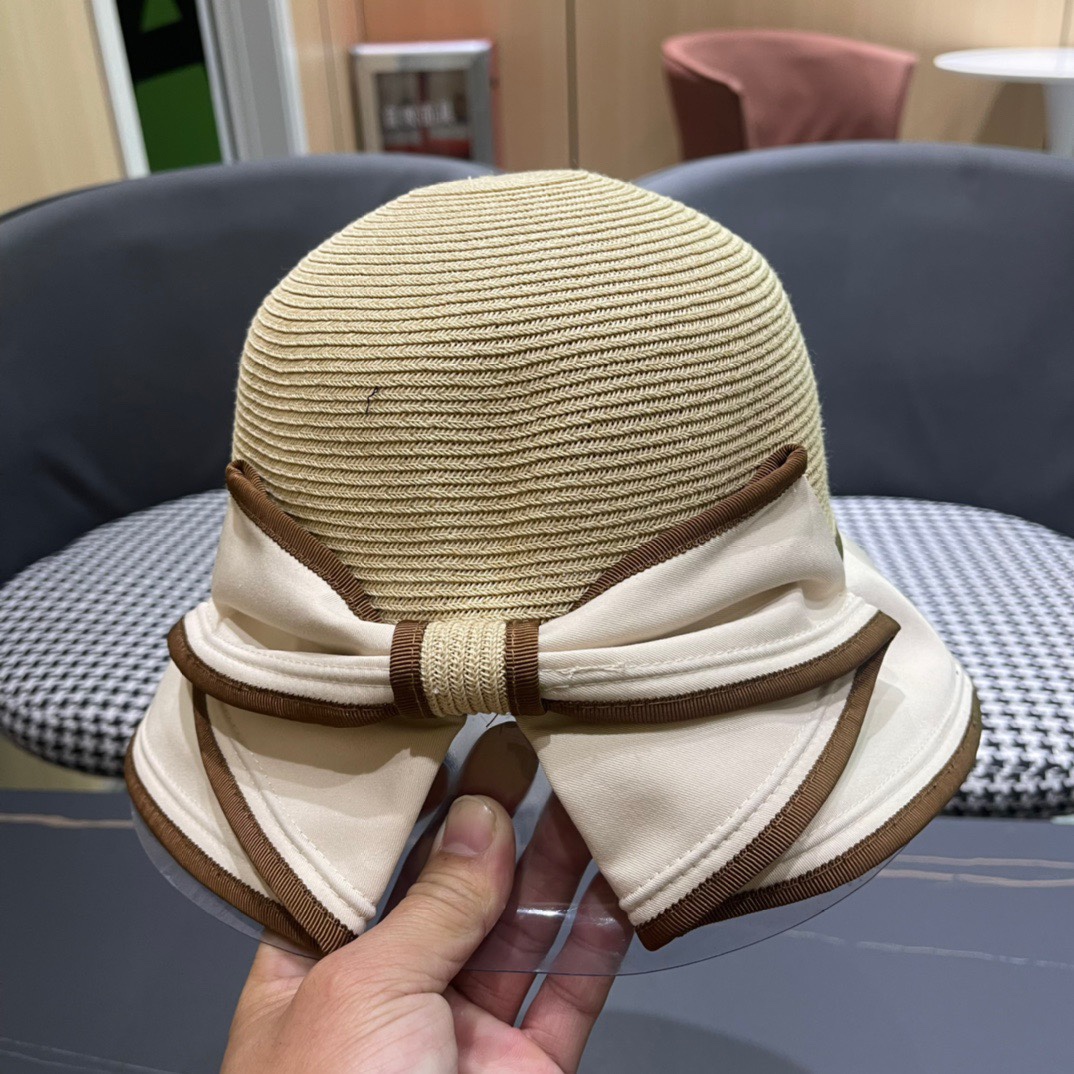 【PRADA普拉达】2023新款蝴蝶结沙滩帽，度假休闲必备，优雅大方的一款