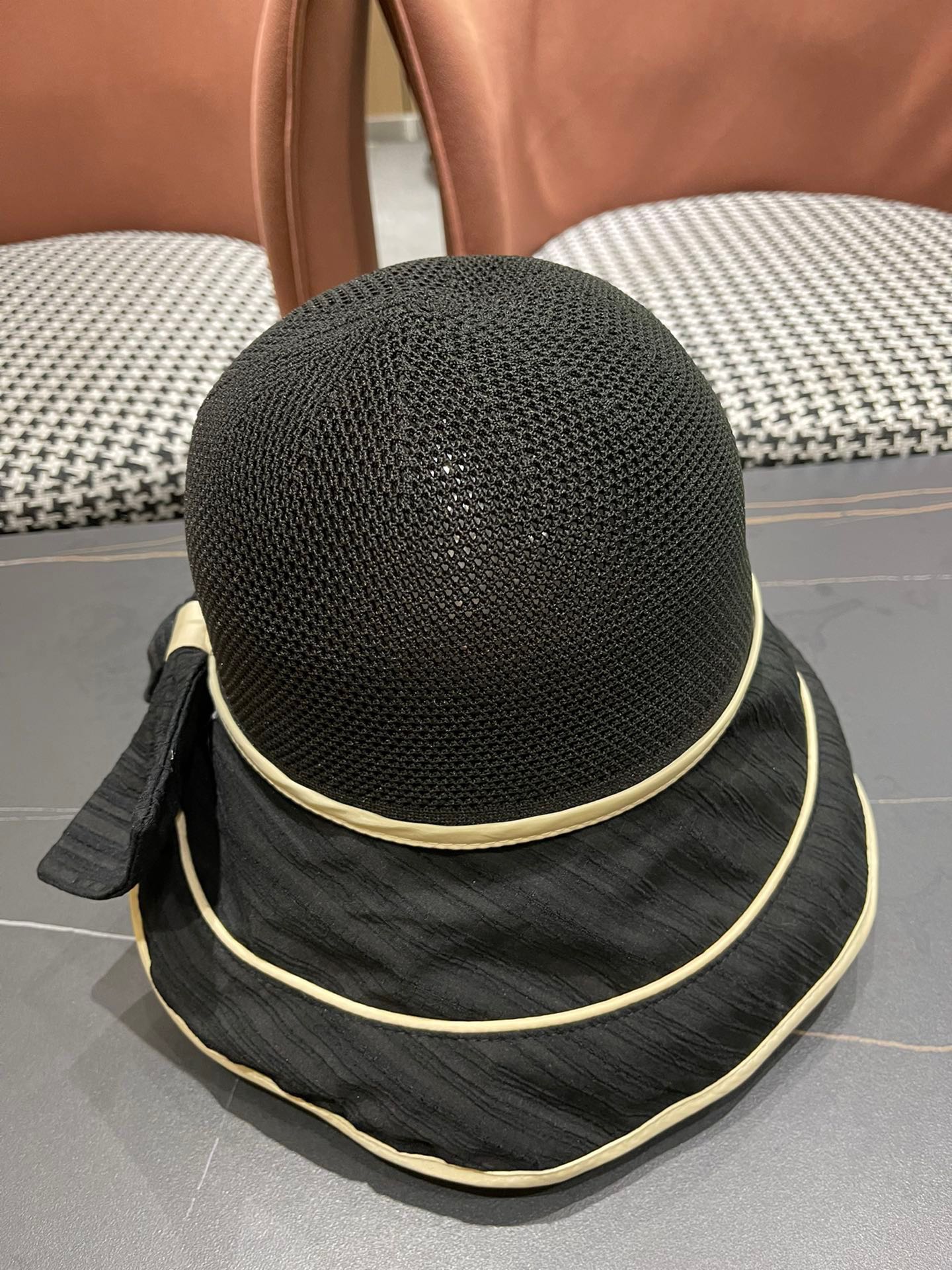  GUCCI古奇 新款韩版百搭遮脸防晒帽户外防紫外线蝴蝶结夫帽