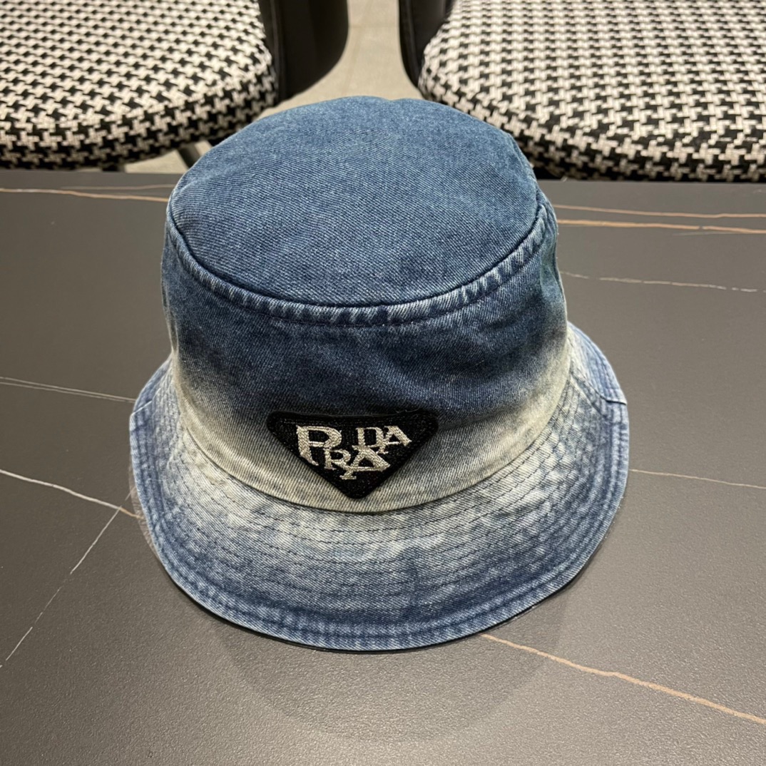 
【普拉达】PRADA新款牛仔渔夫帽，新款上架，超好搭配，赶紧入手吧