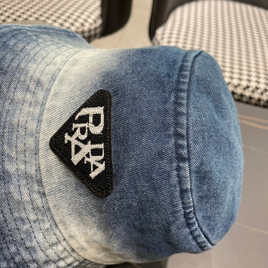 
【普拉达】PRADA新款牛仔渔夫帽，新款上架，超好搭配，赶紧入手吧