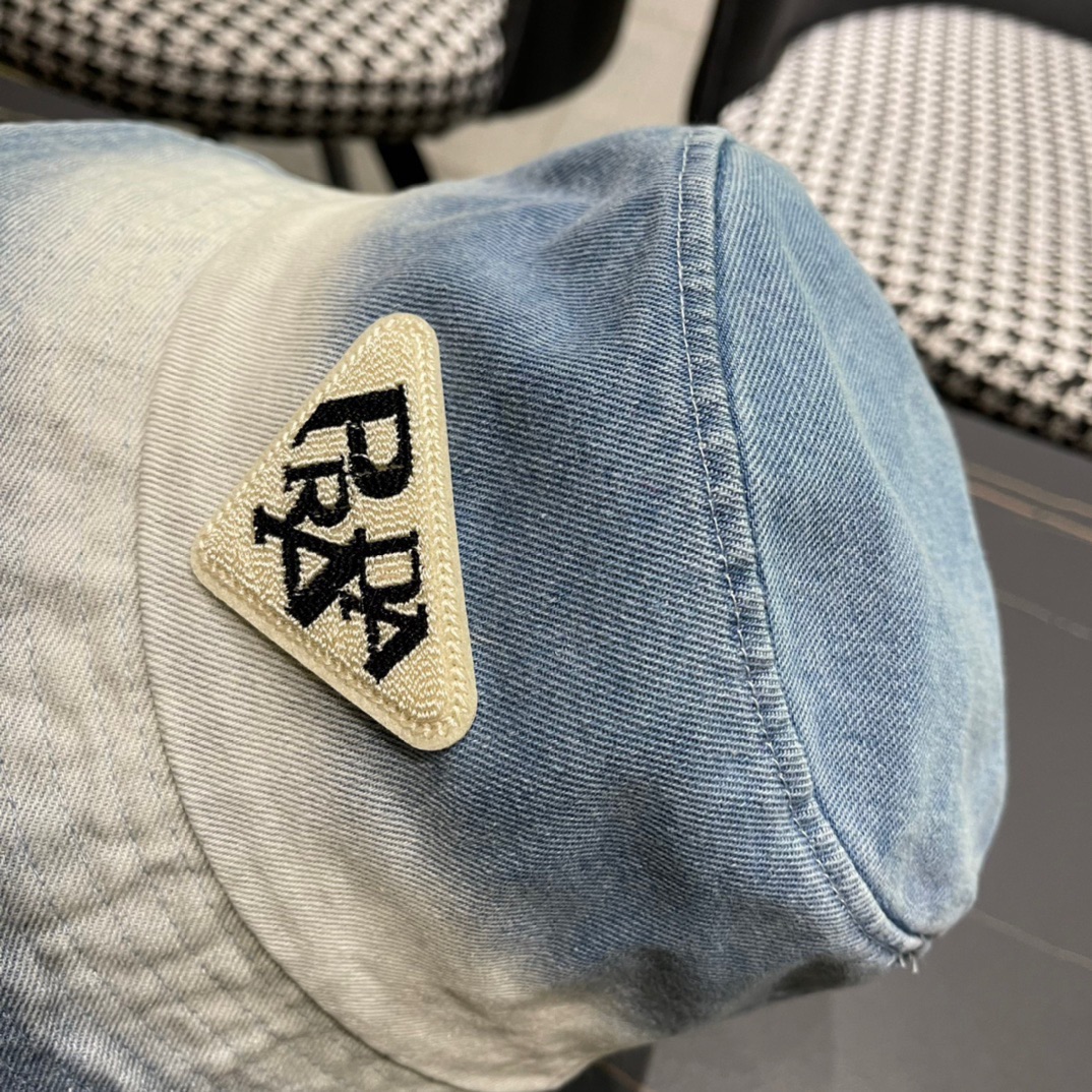 
【普拉达】PRADA新款牛仔渔夫帽，新款上架，超好搭配，赶紧入手吧
