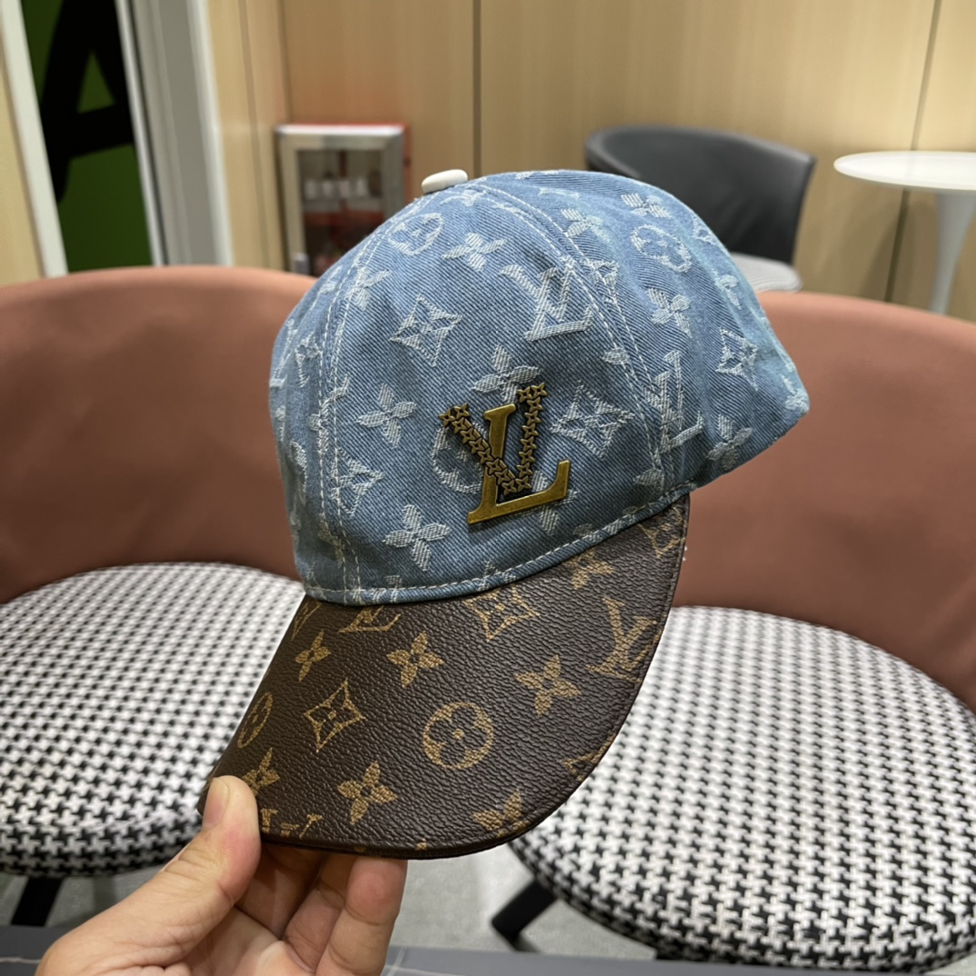 LV路易威登经典棒球帽🧢 火货，百搭单品🥰随便搭配都很好看