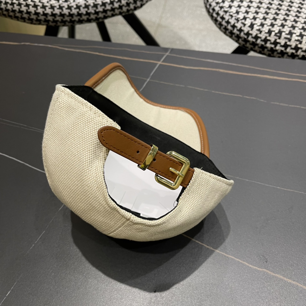  谬谬miumiu2024原单棒球帽，正品开模订制，原版做工细致，时尚帅气质量超赞！