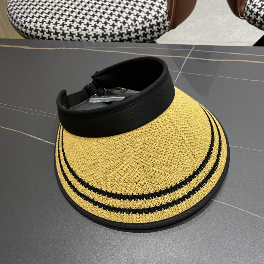  迪奥Dior 早春最新款空顶帽夏天必备单品，夏天搭配清凉夏日风情真的超