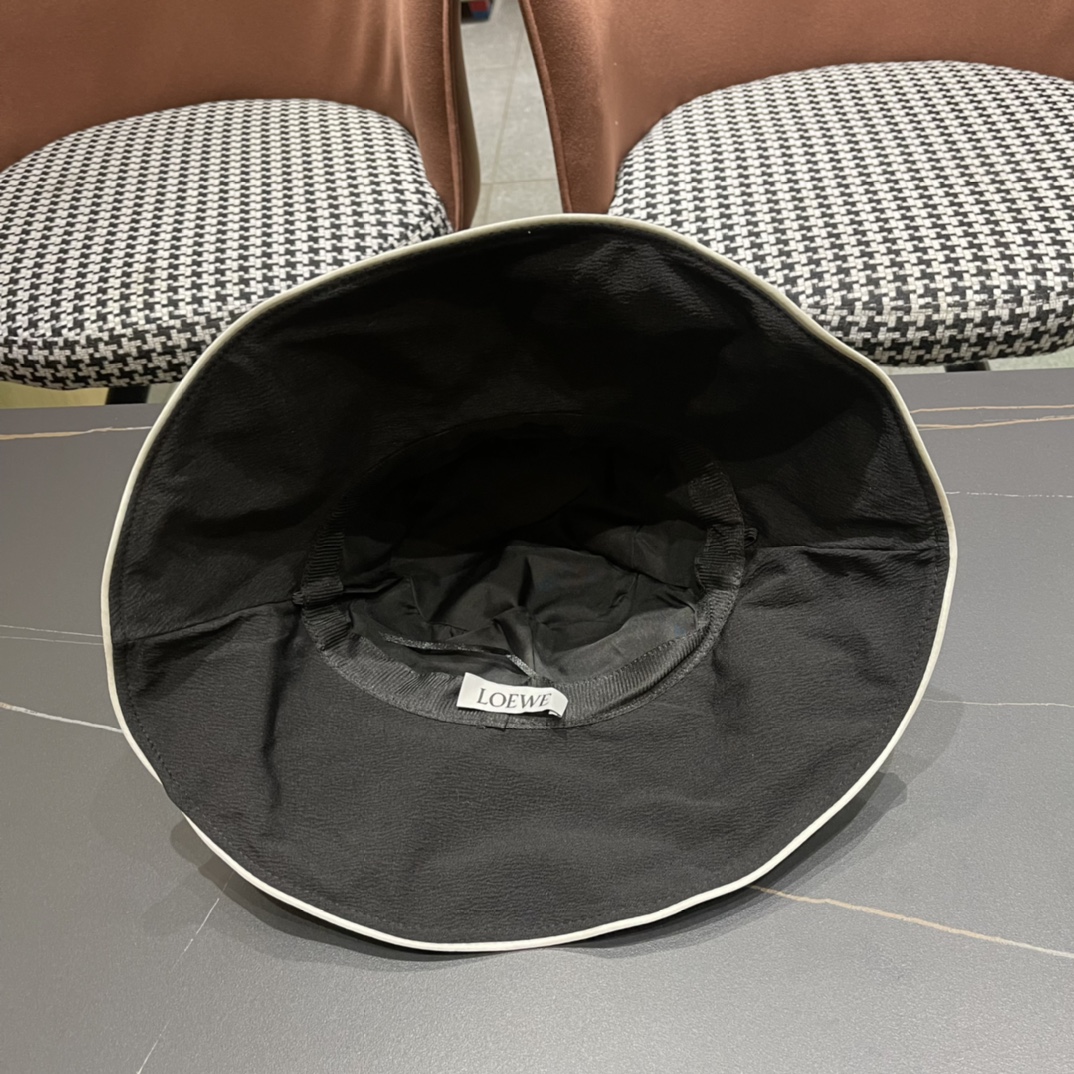 【LOEWE罗意威】新款渔夫帽，热巴同款～超好搭配，闭眼入的一款