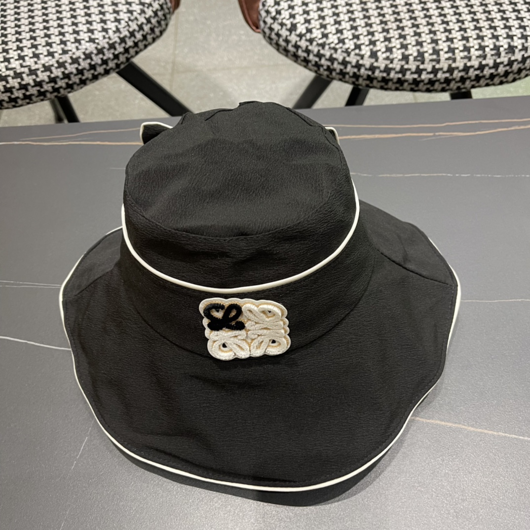 【LOEWE罗意威】新款渔夫帽，热巴同款～超好搭配，闭眼入的一款