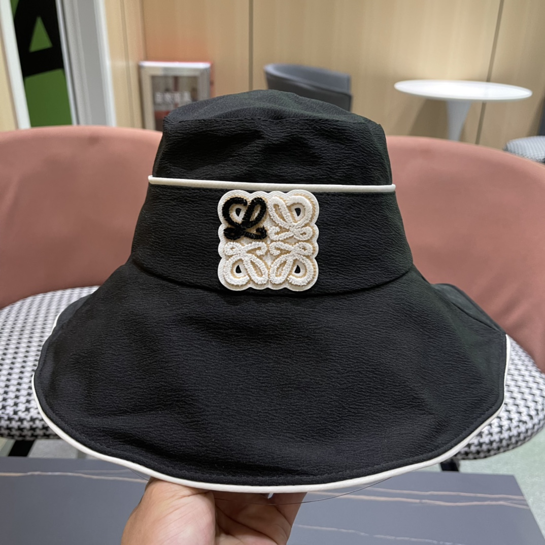 【LOEWE罗意威】新款渔夫帽，热巴同款～超好搭配，闭眼入的一款