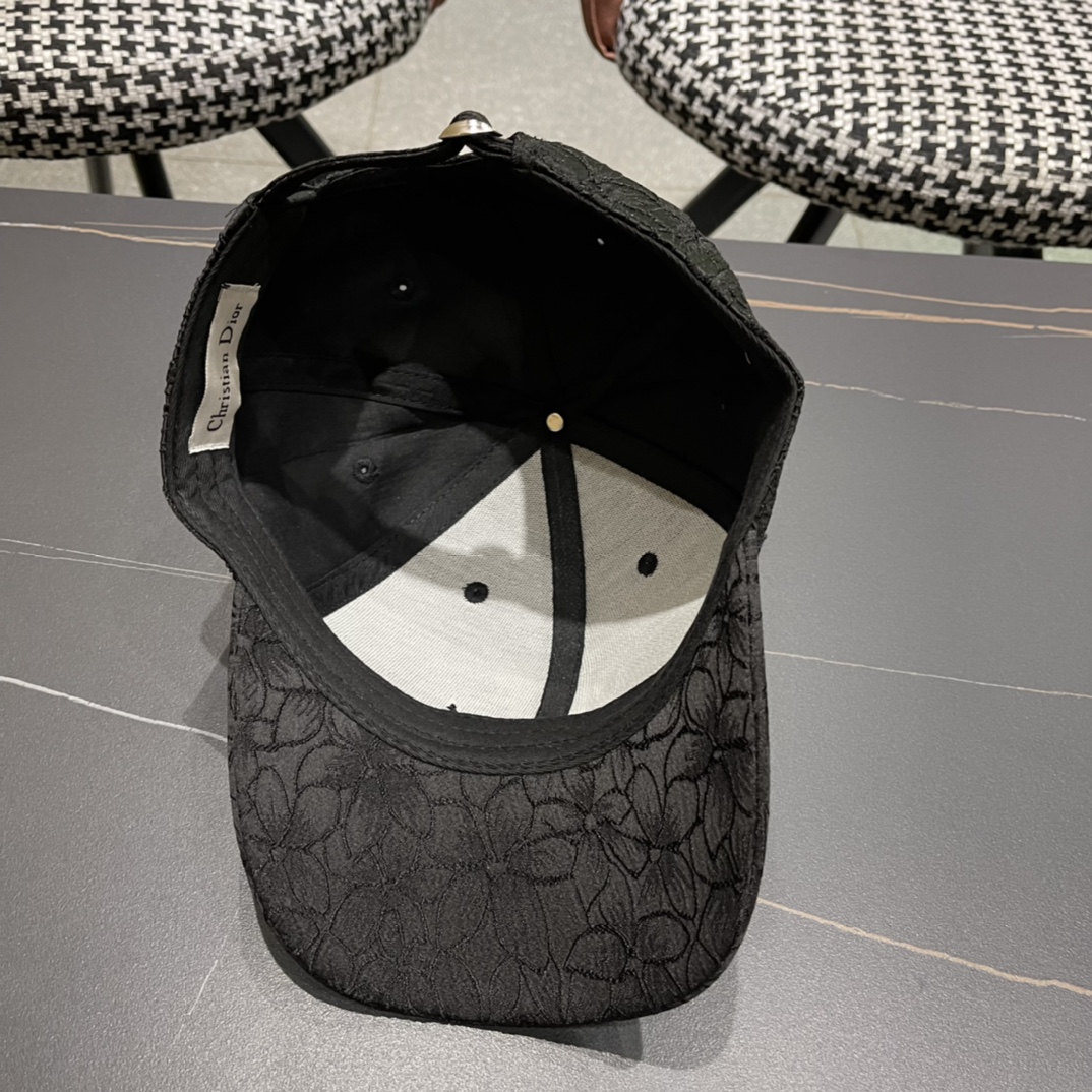  Dior迪奥新‮棒款‬球帽，原‮品单‬质，跑‮多量‬色