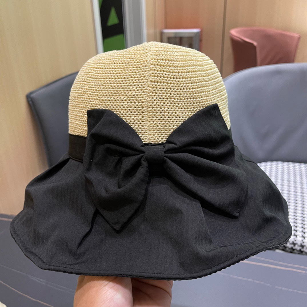 【PRADA普拉达】最新大桶遮阳渔夫帽，日常款超好搭配，出街单品