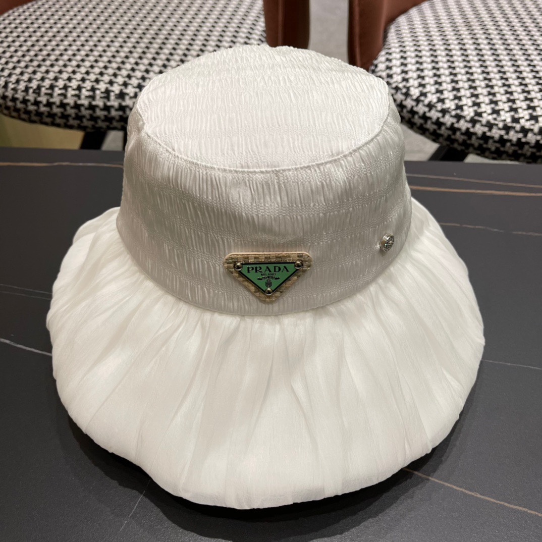 NO:201781,Chanel Chanel - new fisherman hat, classic small fragrance style, head circumference 57cm hat, fisherman hat baseball hat knit hat, hat, chanel, chanel, espadrilles, hats19860909香奈儿Chanel-新款渔夫帽,经典小香风,头围57cm帽子渔夫帽棒球帽针织帽,帽子,chanel,chanel,espadrilles,hats,hat