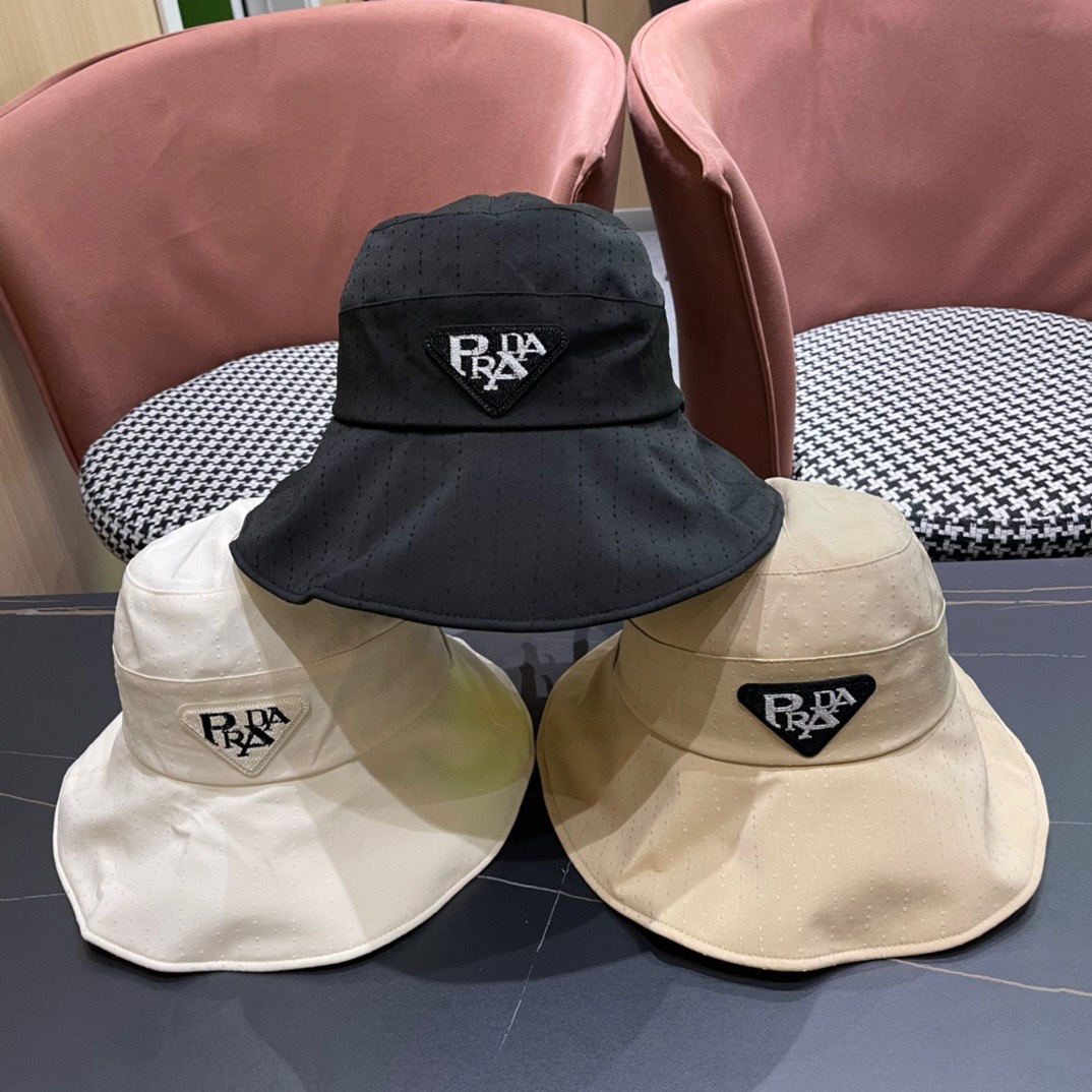 NO:202579,【PRADA】New triangle logo sunshade fisherman hat~Simple and atmospheric beach style hat Fisherman hat Baseball hat Knitted hat, hat, prada, prada, espadrilles, hats19860909【PRADA普拉达】新款三角标遮阳渔夫帽～简约大气沙滩风帽子渔夫帽棒球帽针织帽,帽子,prada,prada,espadrilles,hats,hat