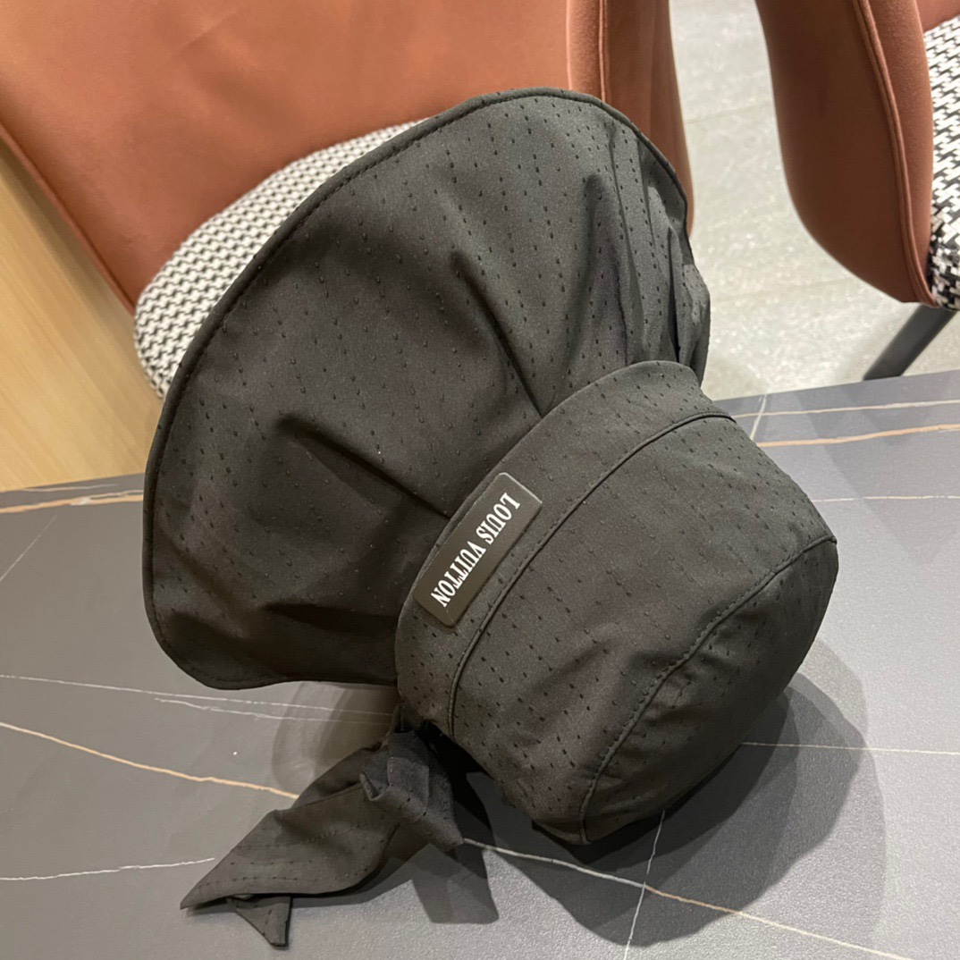  LouisVuitton🧢路易威登2024新款渔夫帽女夏气质度假海边沙滩防晒太阳帽