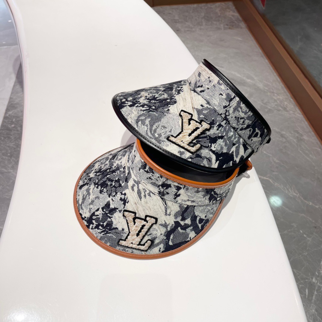 NO:202786,【LV】Hot counter sun hat empty top hat, super convenient!  Easy to match!  Essential Hats Fisherman's Hats Baseball Hats Knitted Hats, Hats, louis vuitton, espadrilles, hats19860909【LV】爆款专柜遮阳帽空顶帽,超方便！好搭！出街必备帽子渔夫帽棒球帽针织帽,帽子,louis vuitton,espadrilles,hats,hat