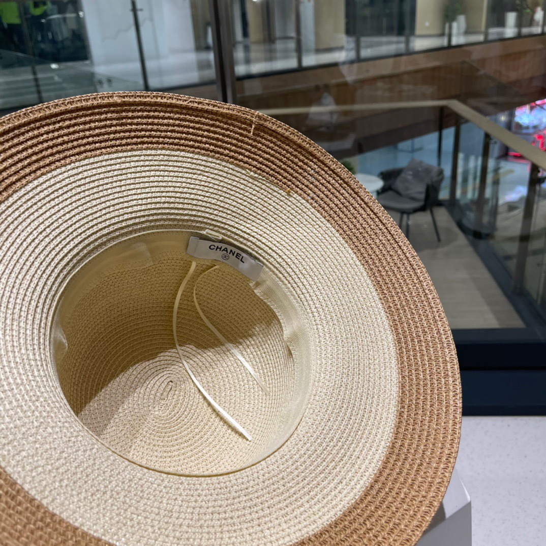 【Chanel香奈儿】新款山茶花拼色编织草帽，度假休闲必备，优雅大方的一款