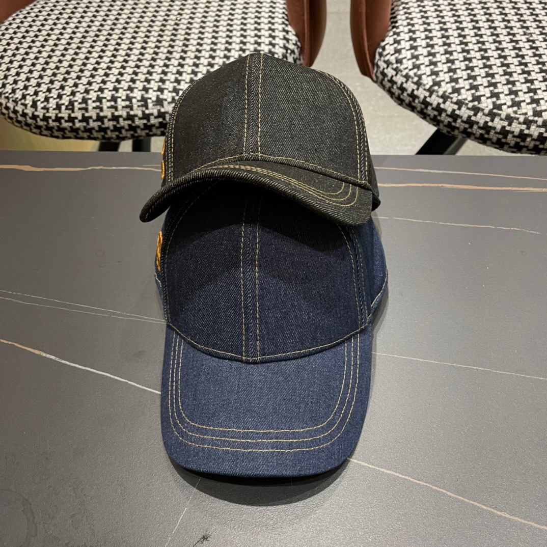 NO:203458,Misunderstanding Minmin official website denim baseball cap, original quality is coming, very exquisite craftsmanship, high-end, atmospheric and up-class!  Low-key luxury, easy to carry!  Run volume!  Hat fisherman hat baseball hat knit hat, hat, espadrilles,hats19860909谬谬minmin官网牛仔棒球帽,原单品质火爆来袭 工艺非常精美 高档大气上档次！低调奢华,方便携带！跑量！帽子渔夫帽棒球帽针织帽,帽子,espadrilles,hats,hat