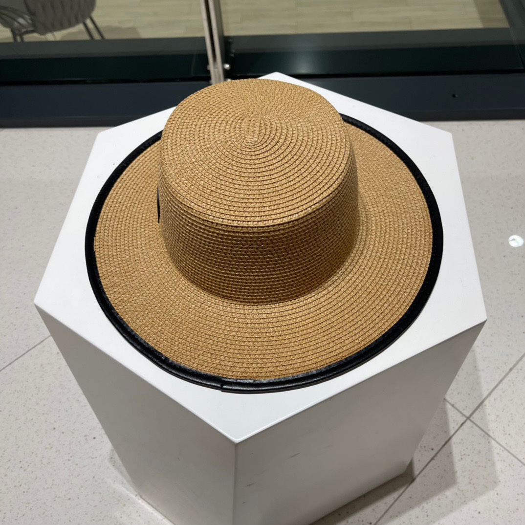 【DIOR迪奥】春夏新款草编平顶遮阳草帽盆帽🤩沙滩风，简约大方，百搭单品～出街首选，新款帽型超美腻，新品上架