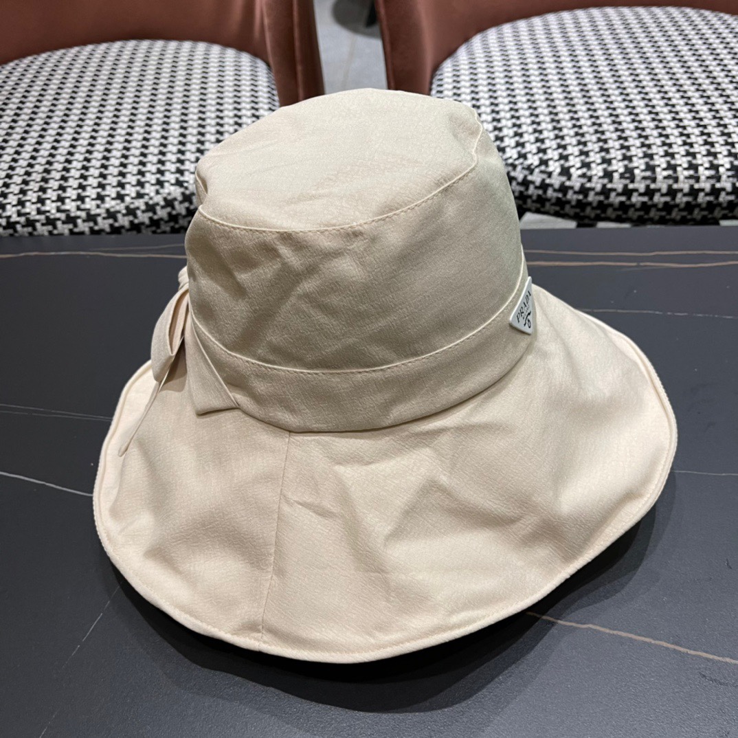 【PRADA普拉达】2024新款三角标渔夫帽，大牌款超好搭配，