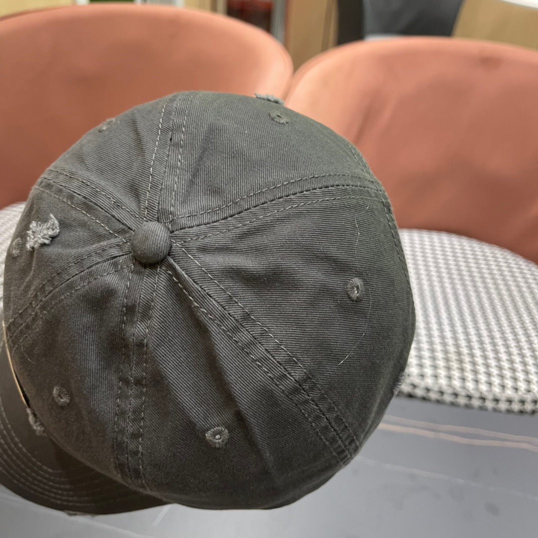 💛【普拉达】春夏新款棒球帽，新款出货超好搭配，赶紧入手！