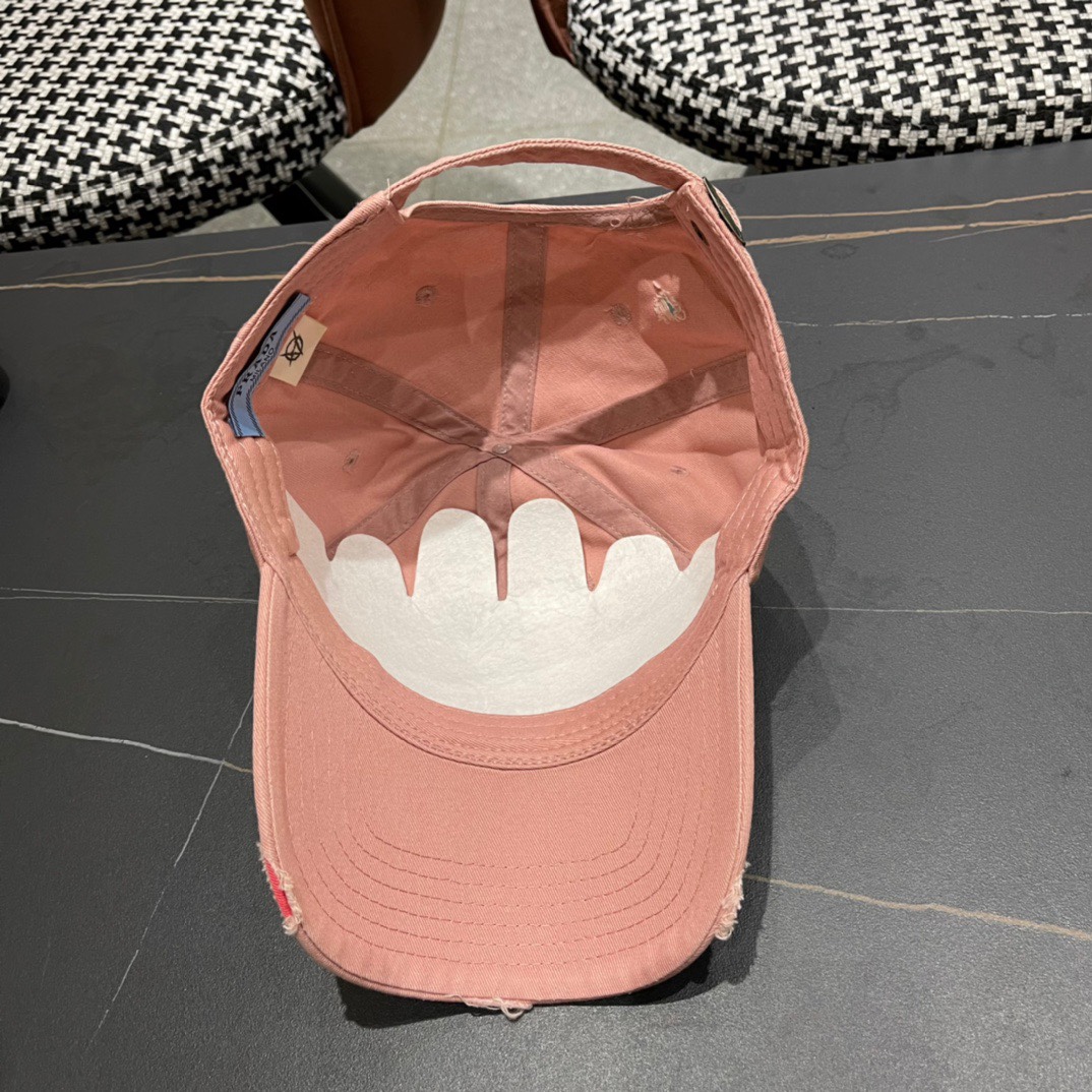 💛【普拉达】春夏新款棒球帽，新款出货超好搭配，赶紧入手！