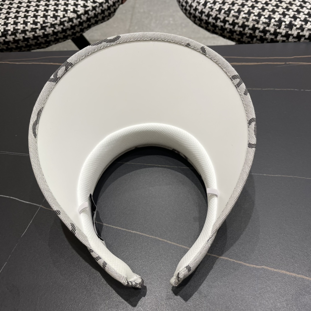 【Chanel香奈儿】夏季新款小香风亮片遮阳帽空顶帽，大牌出货，超方便！好搭！出街必备