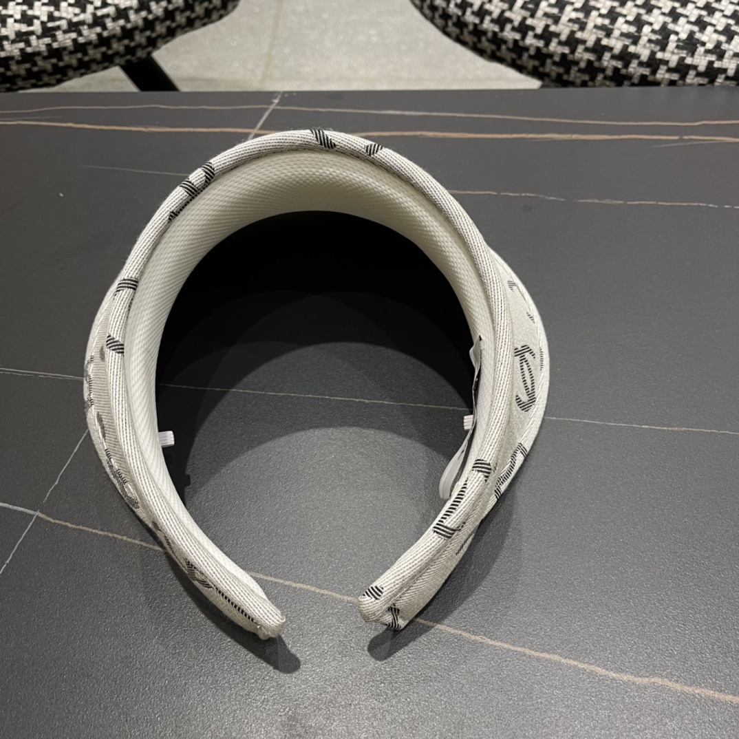 【Chanel香奈儿】夏季新款小香风亮片遮阳帽空顶帽，大牌出货，超方便！好搭！出街必备