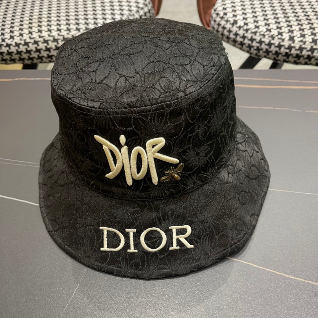 NO:228504,【DIOR】New official big brand fisherman hat, a versatile sun protection model~very textured hat, straw hat, fisherman hat, baseball hat, hat, dior, dior, espadrilles, hats19860909【DIOR迪奥】新款官方大牌渔夫帽 遮阳百搭的一款～非常有质感帽子草帽渔夫帽棒球帽,帽子,dior,dior,espadrilles,hats,hat