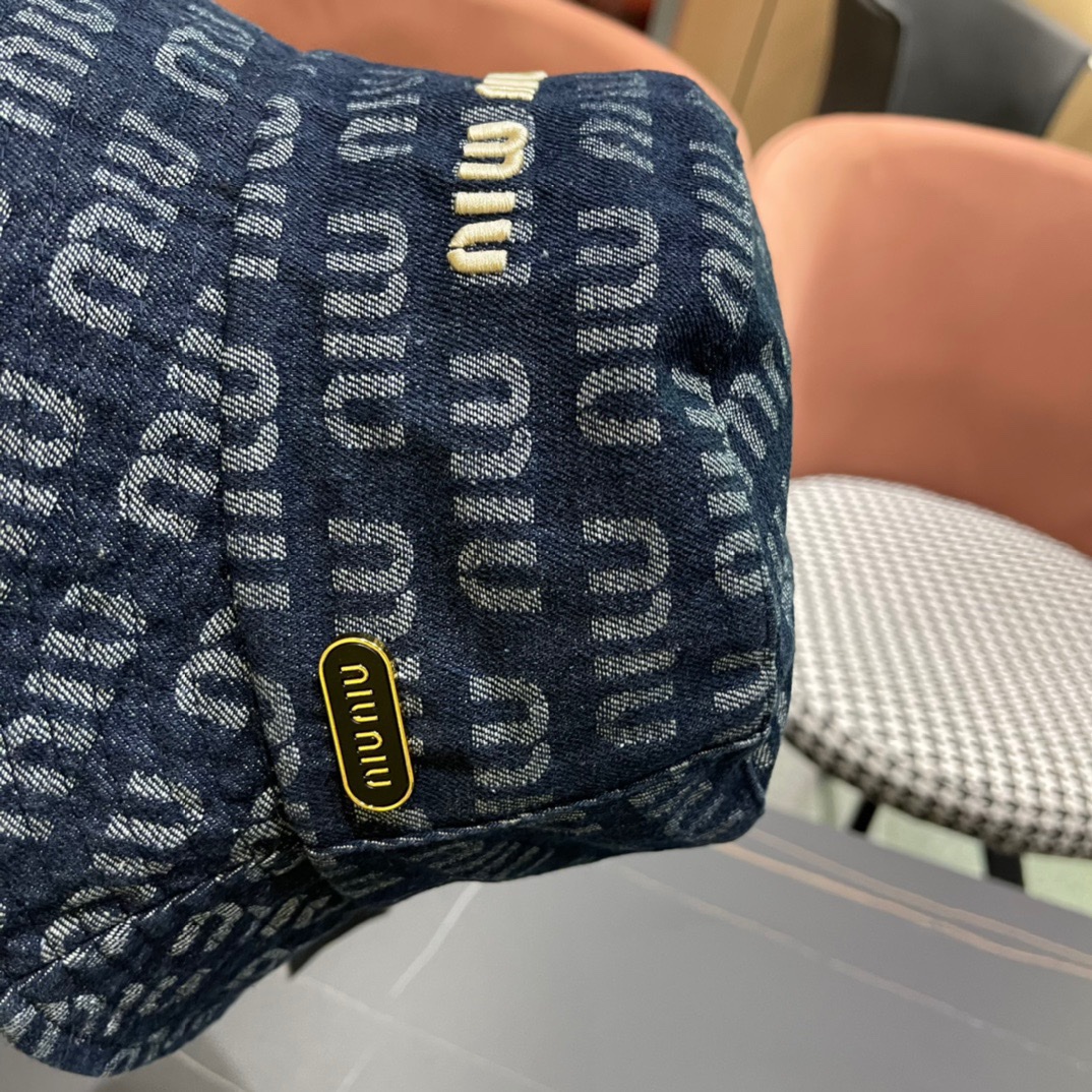  谬谬新款牛仔渔夫帽大牌简约尚时风，尊享品质感！