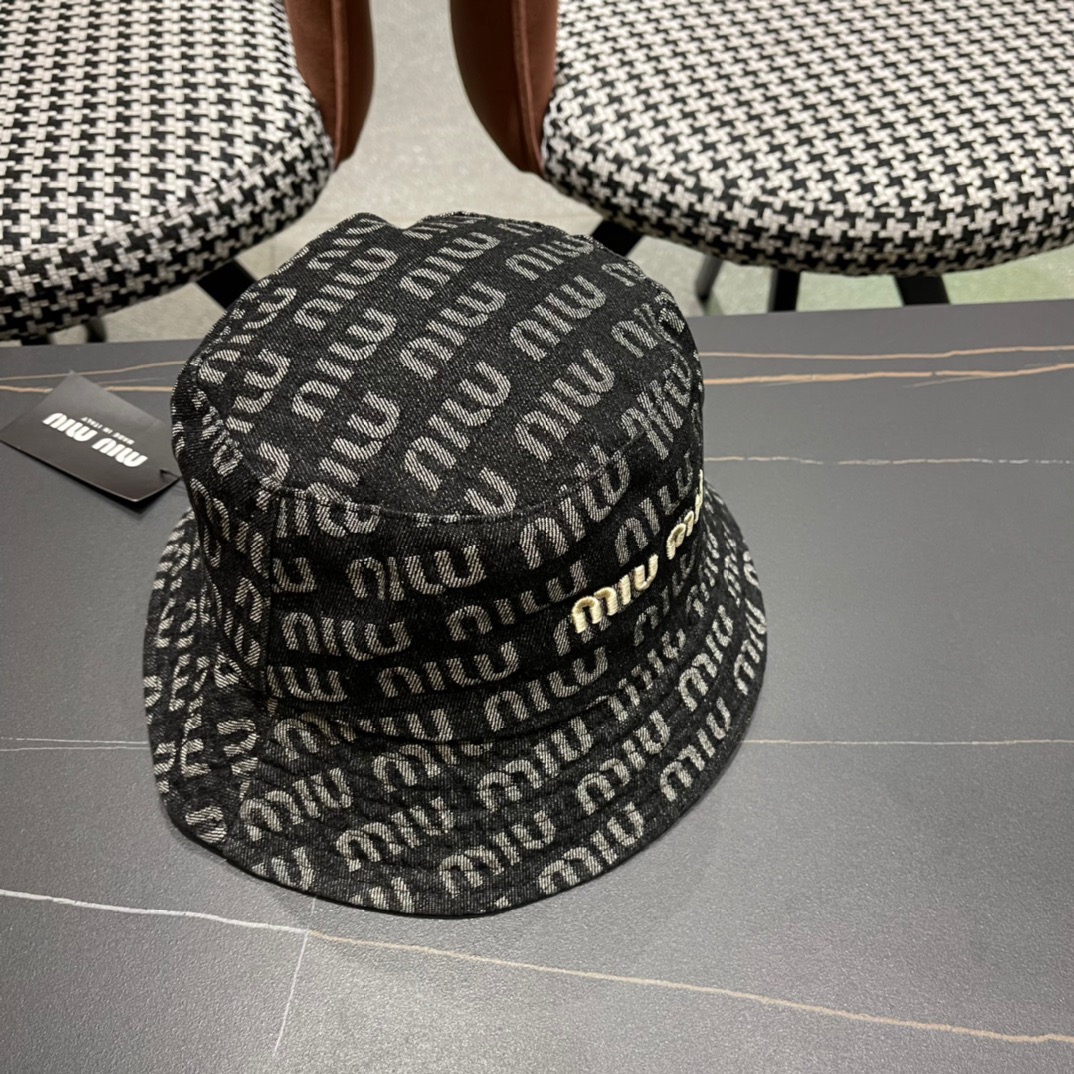  谬谬新款牛仔渔夫帽大牌简约尚时风，尊享品质感！