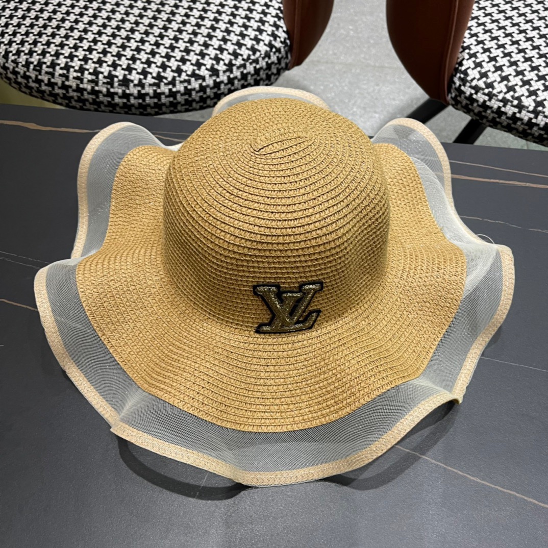  路易威登 LV 草帽,新款无数时尚达人必备 细草编织，旅游出街佳选
