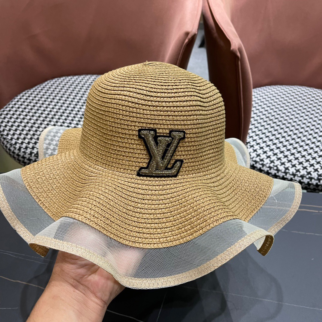  路易威登 LV 草帽,新款无数时尚达人必备 细草编织，旅游出街佳选