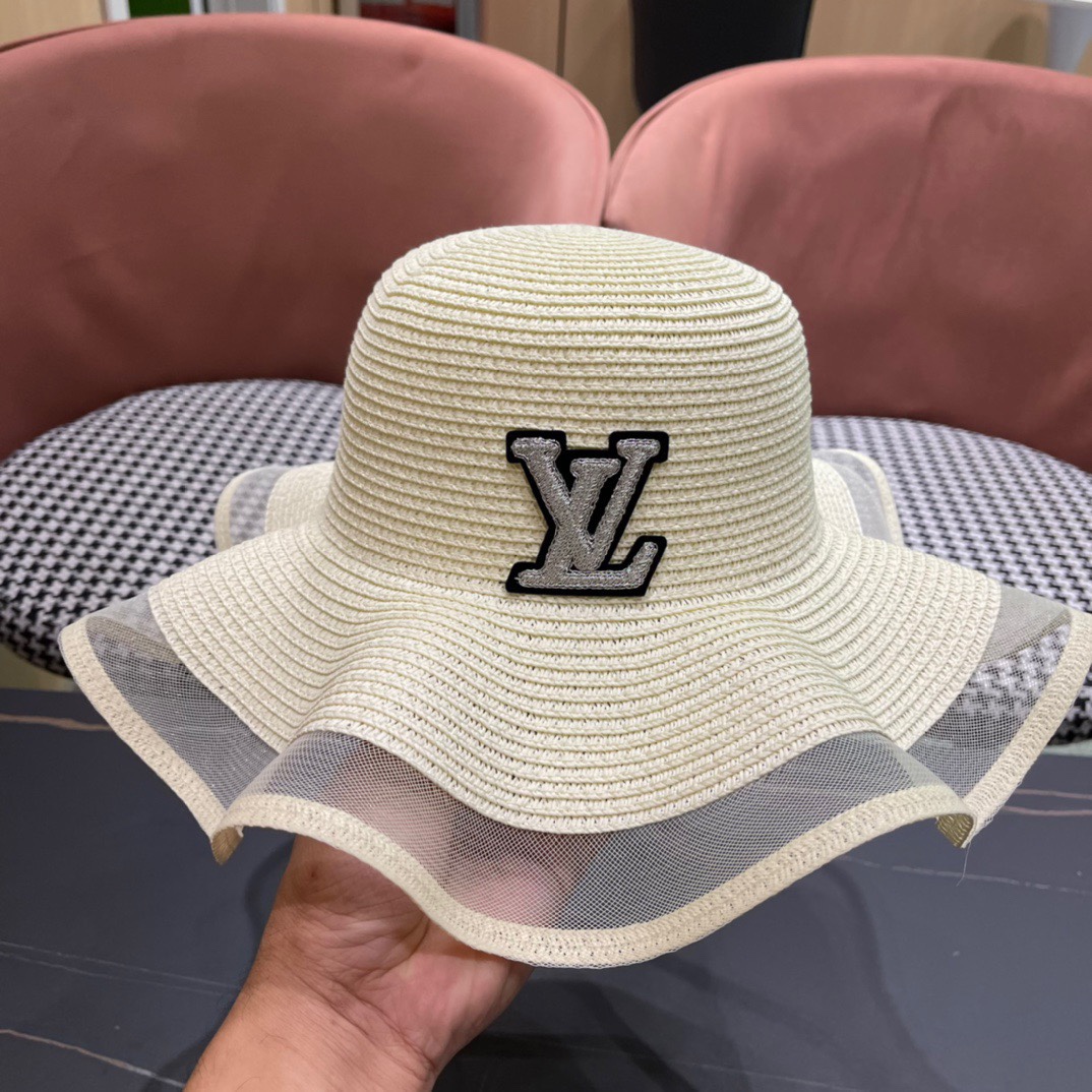  路易威登 LV 草帽,新款无数时尚达人必备 细草编织，旅游出街佳选