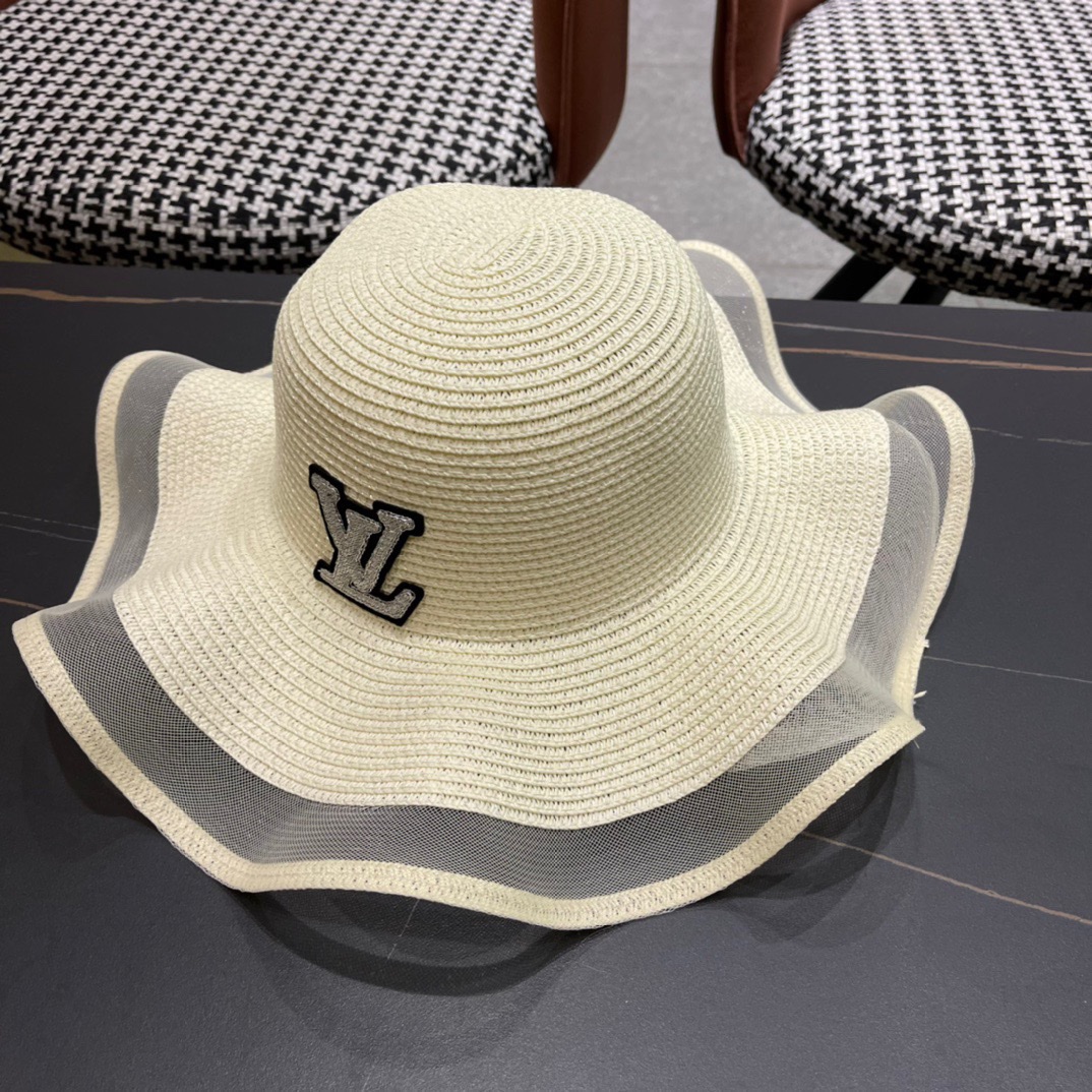  路易威登 LV 草帽,新款无数时尚达人必备 细草编织，旅游出街佳选