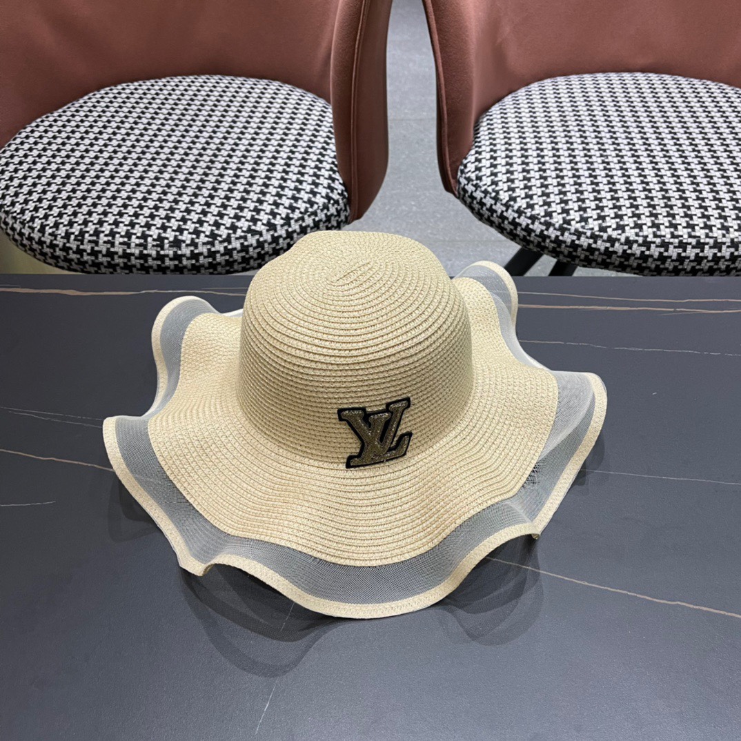 路易威登 LV 草帽,新款无数时尚达人必备 细草编织，旅游出街佳选