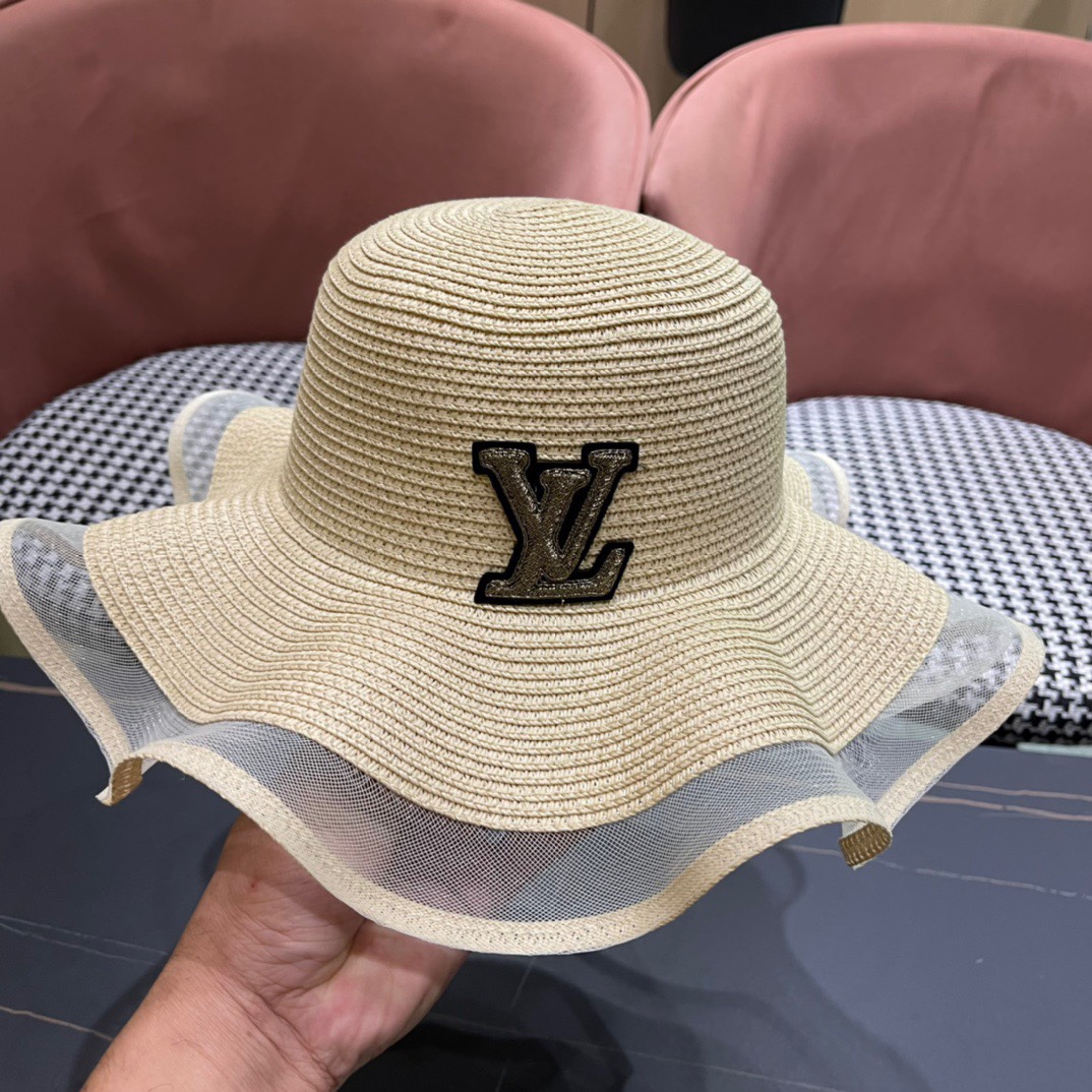  路易威登 LV 草帽,新款无数时尚达人必备 细草编织，旅游出街佳选