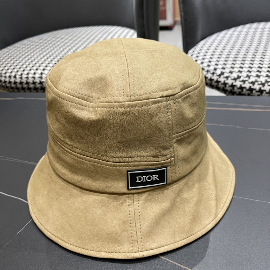 Dior 迪奥 sombrero de pescador de piel de vaca nuevo estilo de principios de otoño 2024, exquisito y elegante, con mucho …