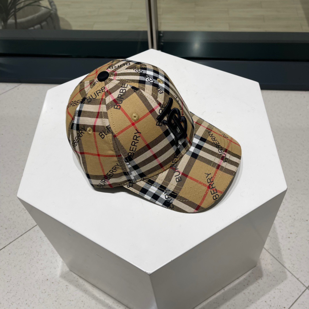 🧢Burberry（巴宝莉）新款原单棒球帽  专柜热卖款纯棉内里，完美版型，原厂品质，独家实物拍摄，男女
