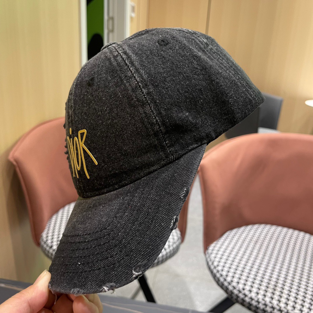 【DIOR迪奥】新款走量简约牛仔棒球帽🧢，新款出货，大牌款超好搭配，赶紧入手！