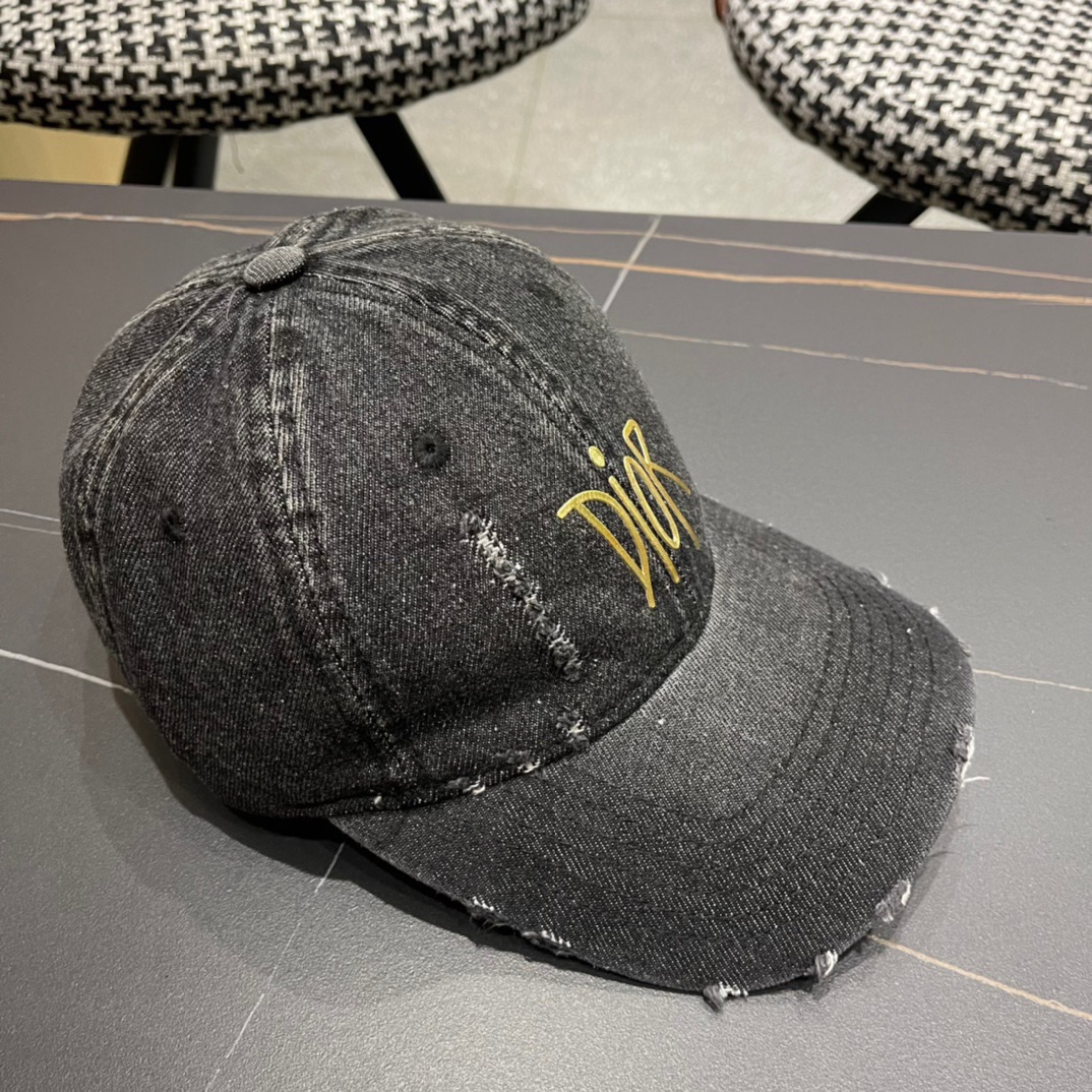 【DIOR迪奥】新款走量简约牛仔棒球帽🧢，新款出货，大牌款超好搭配，赶紧入手！