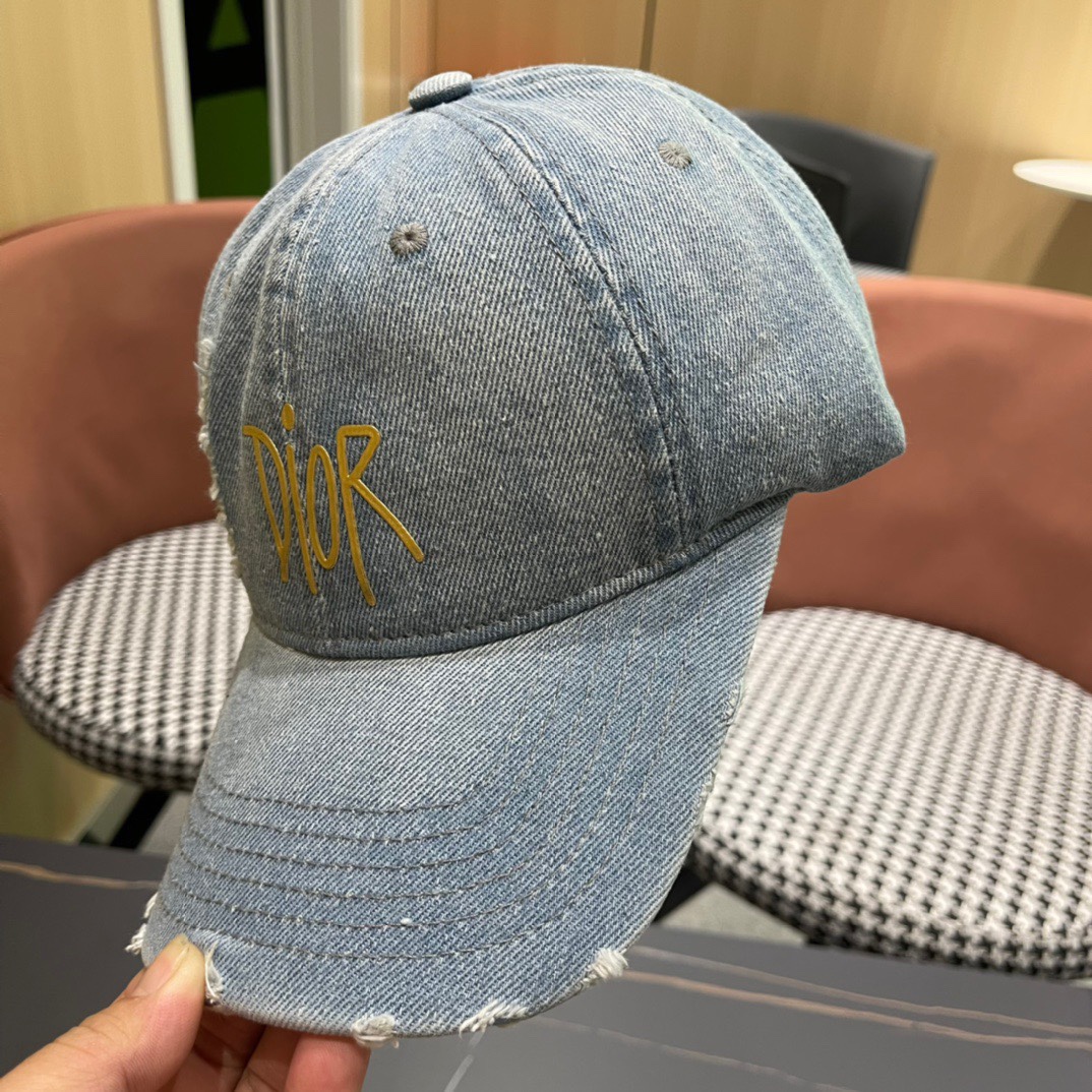 【DIOR迪奥】新款走量简约牛仔棒球帽🧢，新款出货，大牌款超好搭配，赶紧入手！