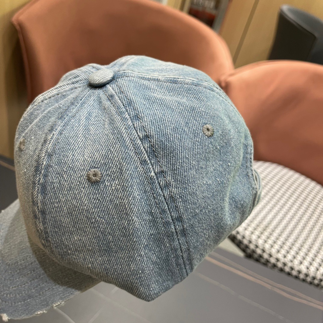 【DIOR迪奥】新款走量简约牛仔棒球帽🧢，新款出货，大牌款超好搭配，赶紧入手！