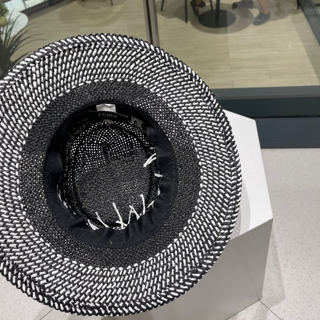FENDL芬迪 草帽，日内纸草制作，头围57cm