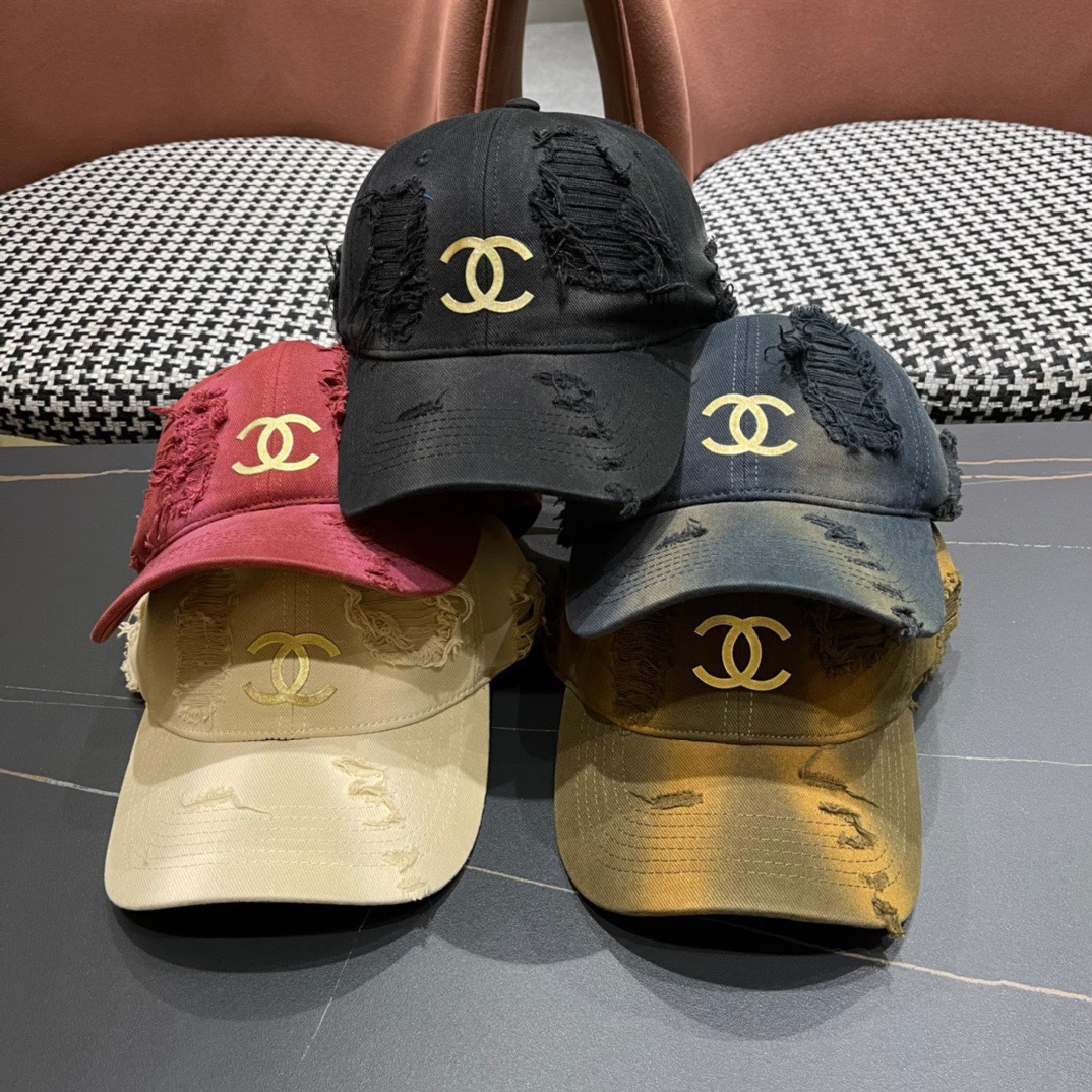 NO:209211,Chanel's new baseball cap, cool colors, different styles for men and women, first batch of hats, straw hats, fisherman hats, baseball caps, hats, chanel, espadrilles, hats19860909香奈儿新款棒球帽,很酷的色系,男女佩戴都有不同style,第一批抢先出货帽子草帽渔夫帽棒球帽,帽子,chanel,espadrilles,hats,hat