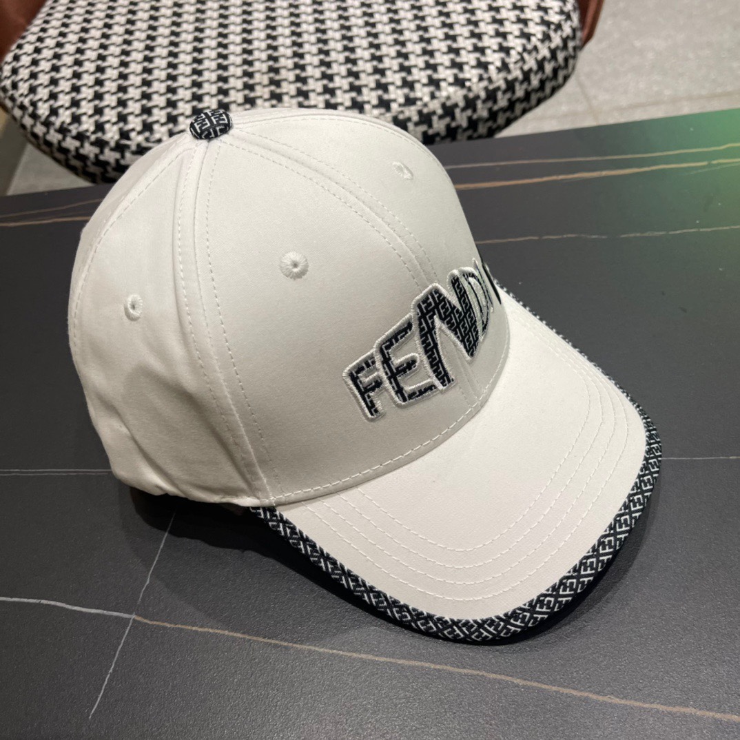  Fendi（芬迪）新款原单棒球帽， 双F提花，专柜热卖款，11开模订制，轻盈透气！质量超赞，基础头围5