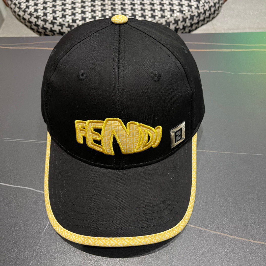  Fendi（芬迪）新款原单棒球帽， 双F提花，专柜热卖款，11开模订制，轻盈透气！质量超赞，基础头围5